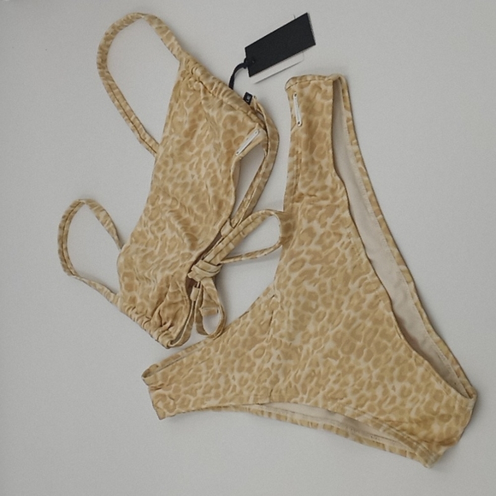 Kendall & Kylie Leopard Print Bralette Top High Leg Bottom Set Nude XL